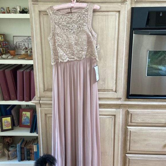 Nightway gown nwt sz 10 champagne - Picture 3 of 13